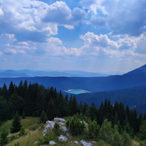 D'autres vues du Parc national de Durmitor, avec un changement progressif de la météo 🌥️ ⛰️ 🇲🇪 #montenegro #landscape #durmitor